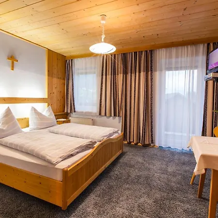 Mariandl Casa de hóspedes Neustift im Stubaital